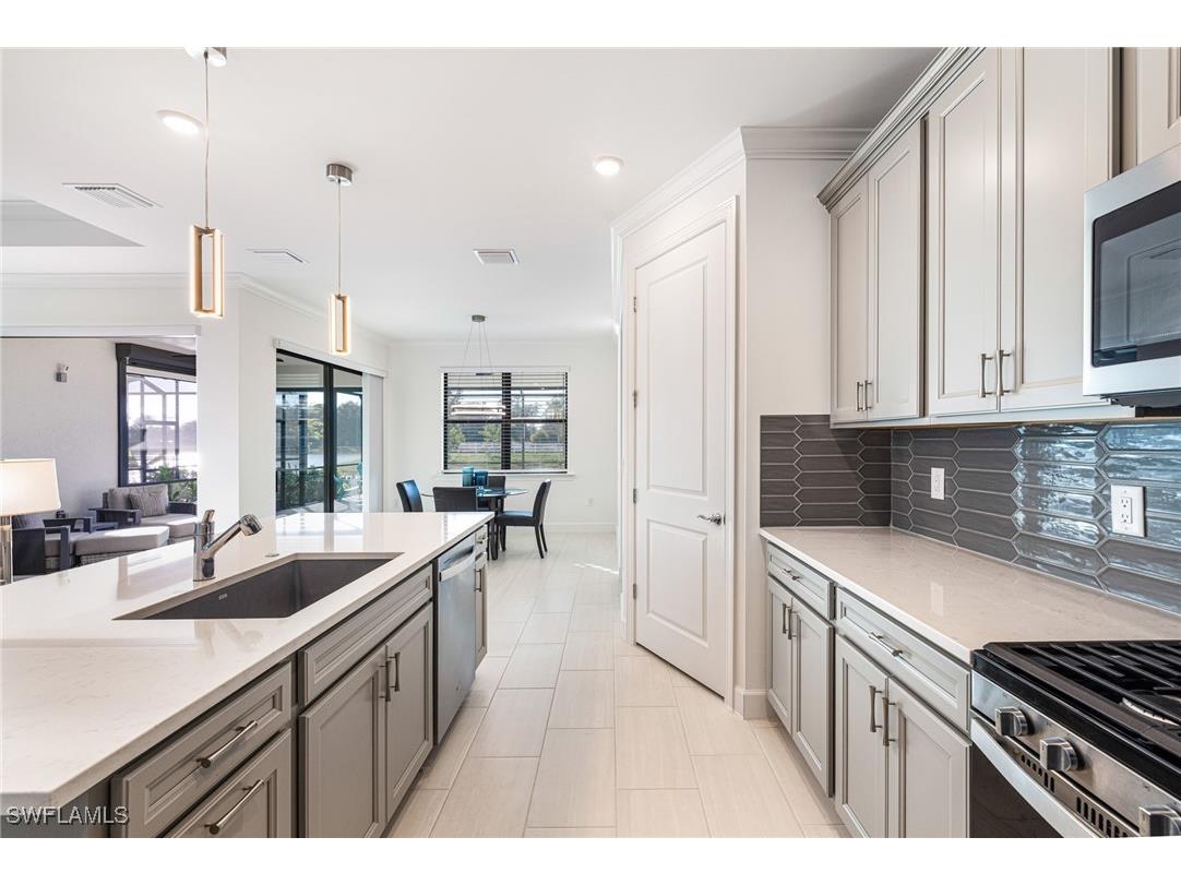 25594 Shoreline Gaze Drive Bonita Springs FL 34135 226000718 image6