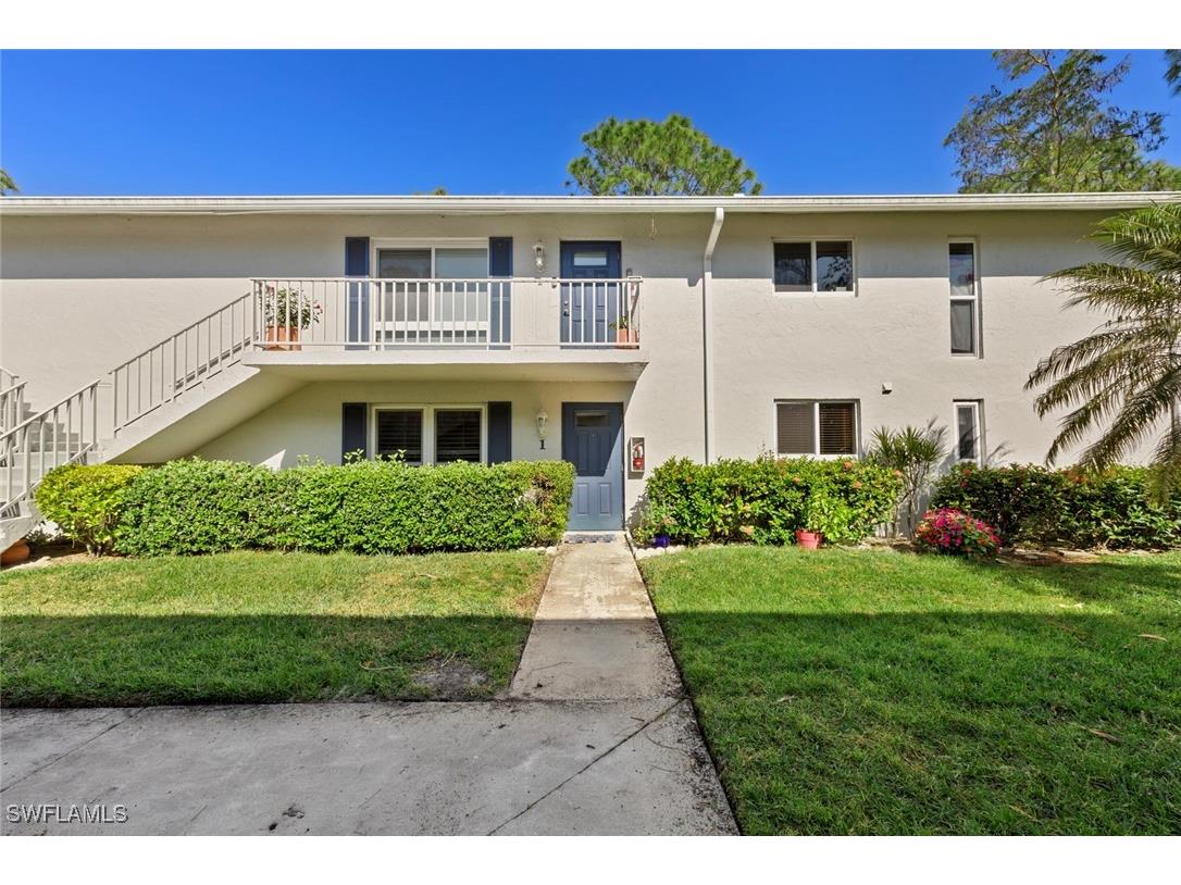 256 Candycane Lane #1 Naples FL 34112 225002939 image1
