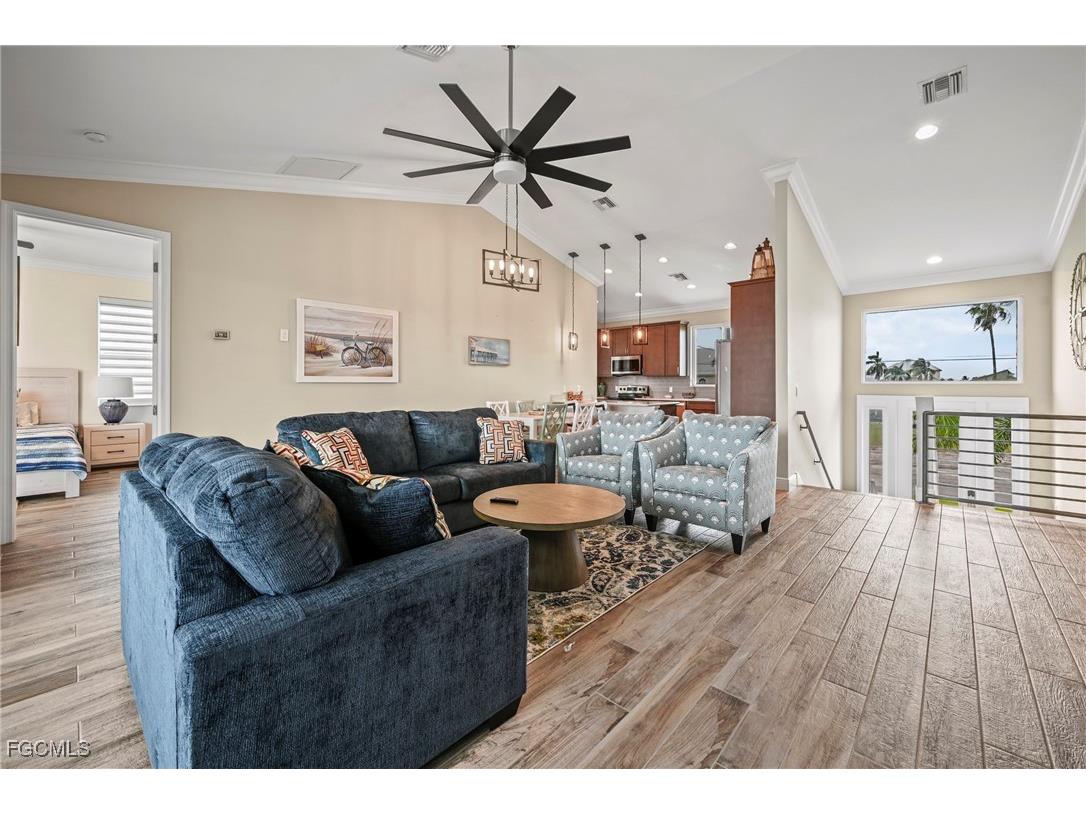 256 Ibis Street Fort Myers Beach FL 33931 2025014701 image17