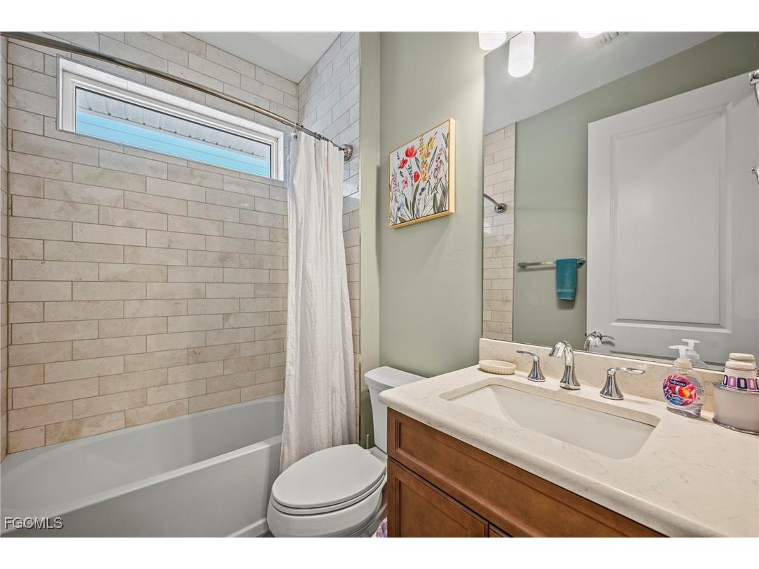 256 Ibis Street Fort Myers Beach FL 33931 2025014701 image28