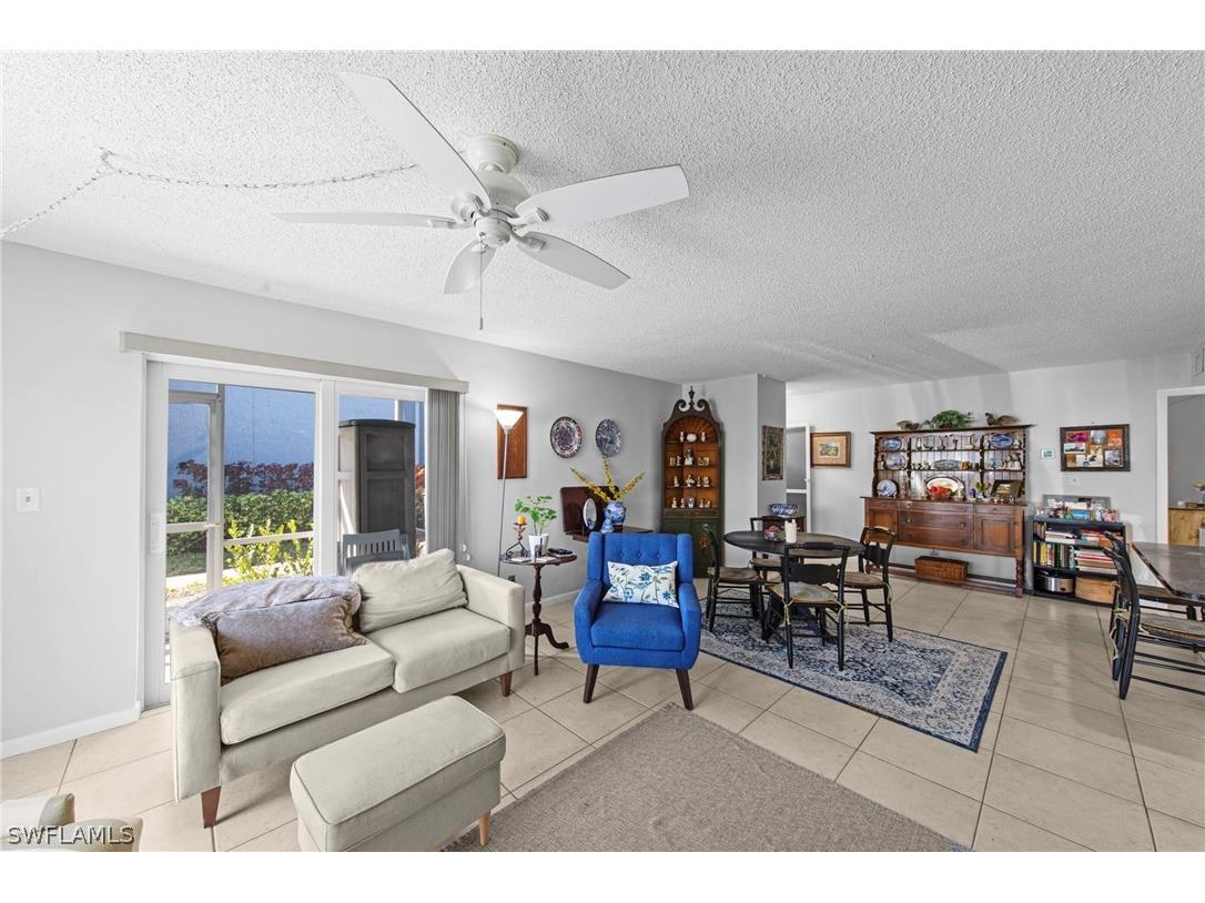 256 Palm Drive #1 Naples FL 34112 226008905 image10