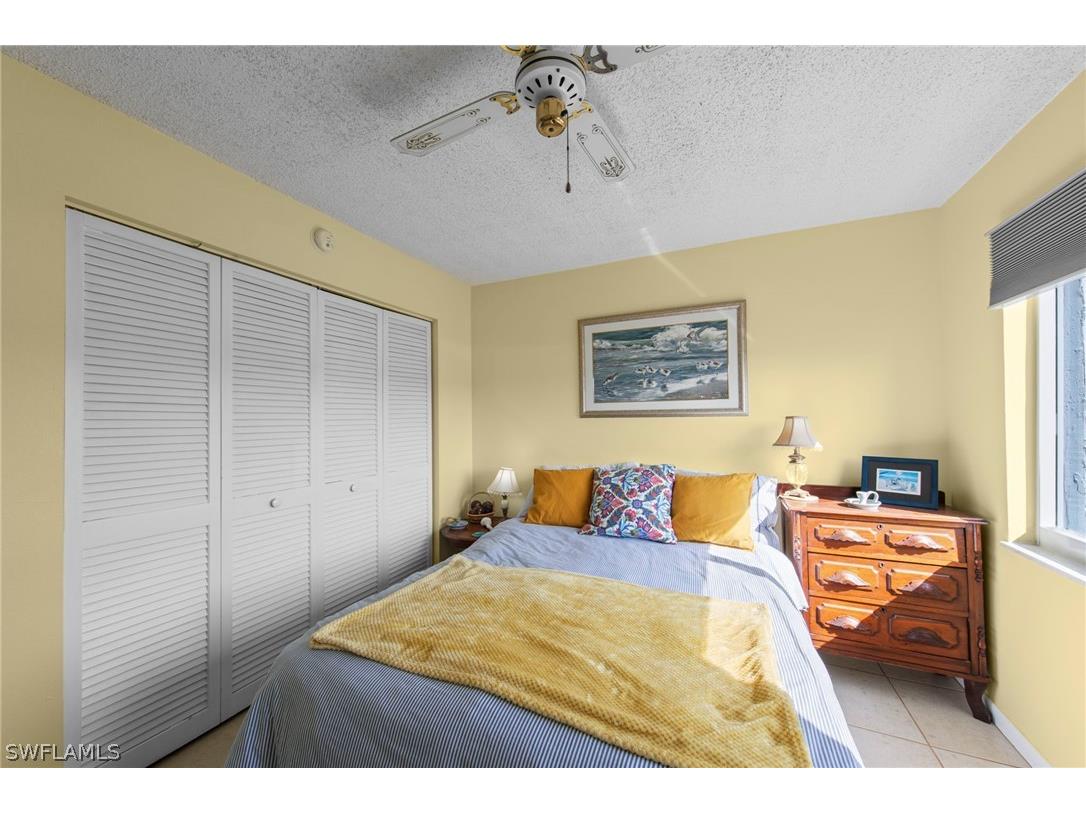 256 Palm Drive #1 Naples FL 34112 226008905 image20