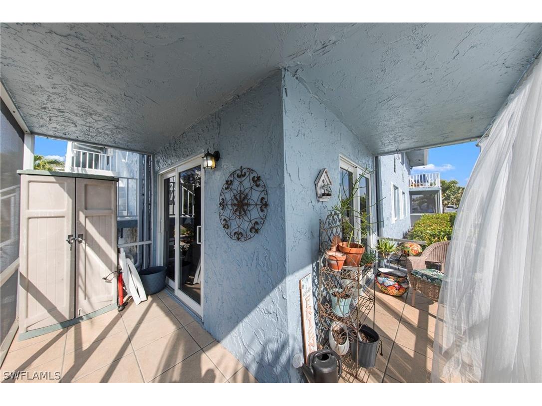 256 Palm Drive #1 Naples FL 34112 226008905 image24
