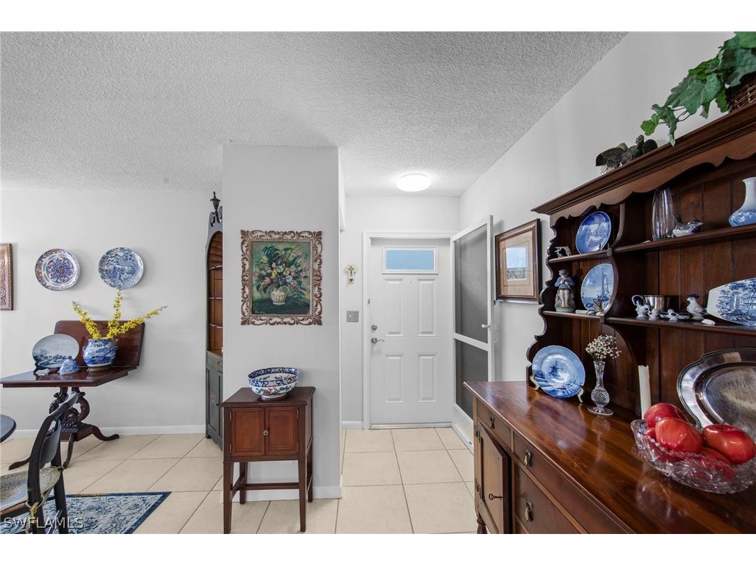 256 Palm Drive #1 Naples FL 34112 226008905 image5