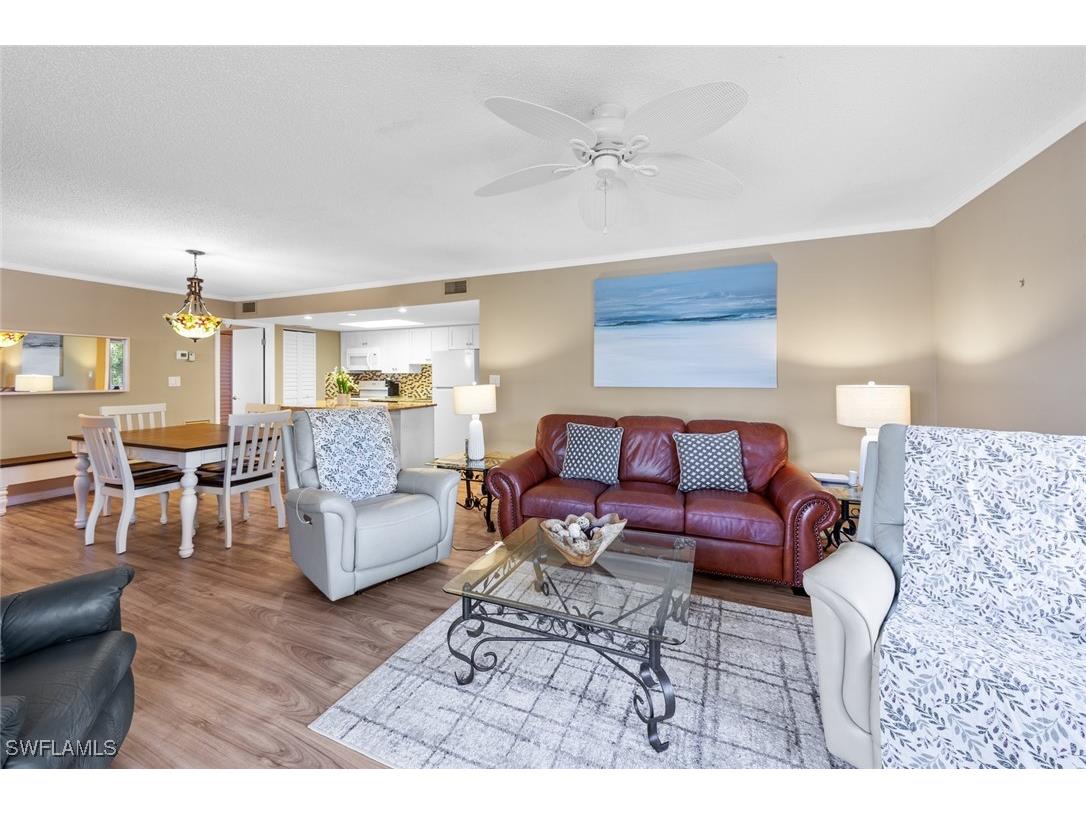 256 Palm Drive #6 Naples FL 34112 225064187 image12