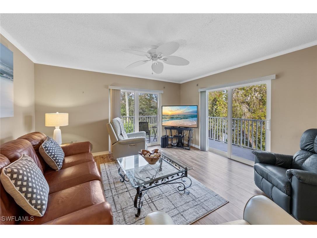 256 Palm Drive #6 Naples FL 34112 225064187 image14