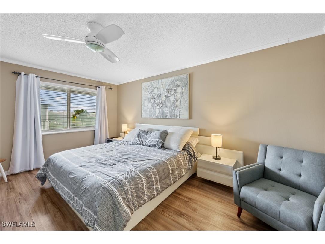 256 Palm Drive #6 Naples FL 34112 225064187 image15