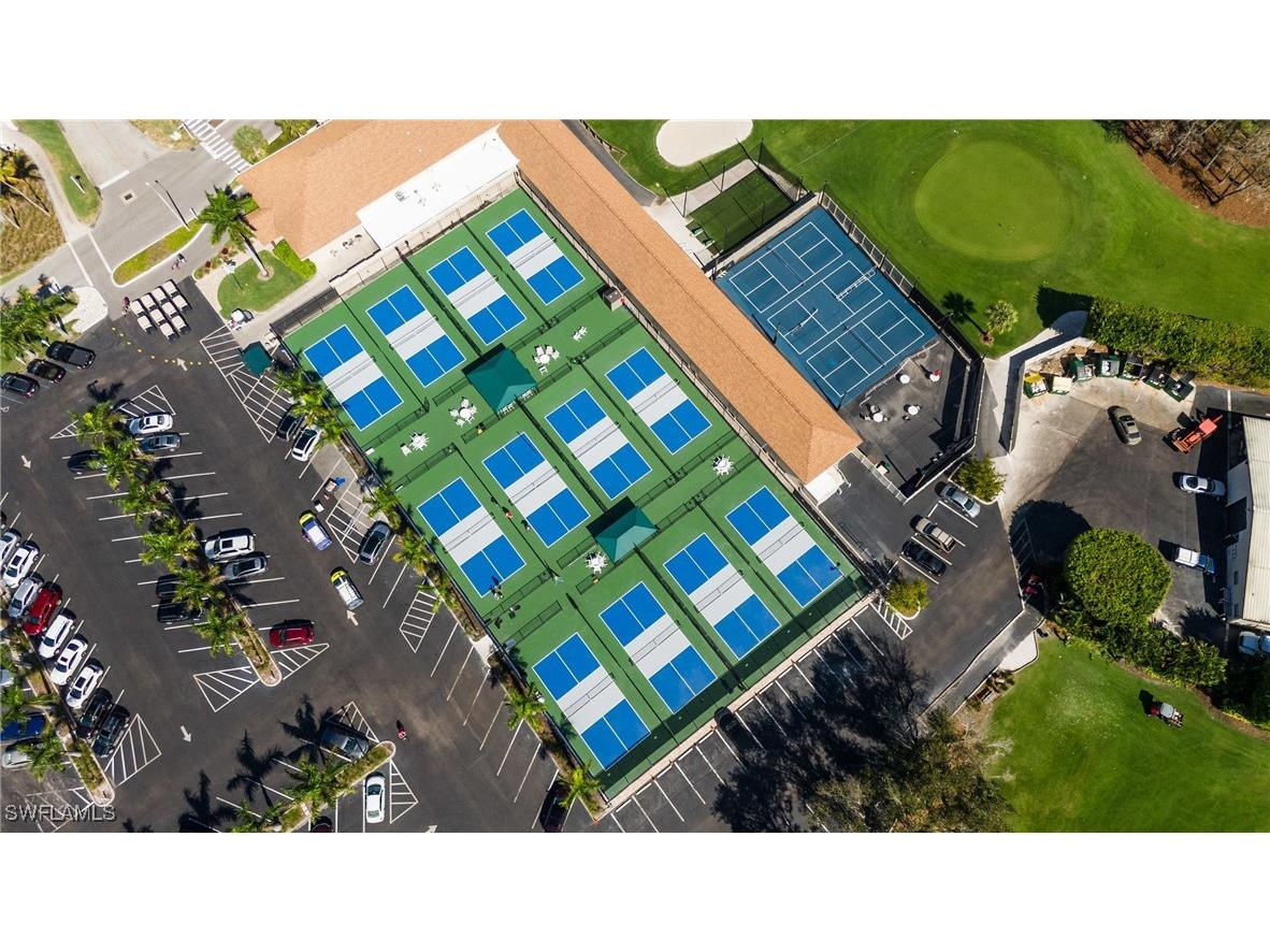 256 Palm Drive #6 Naples FL 34112 225064187 image34