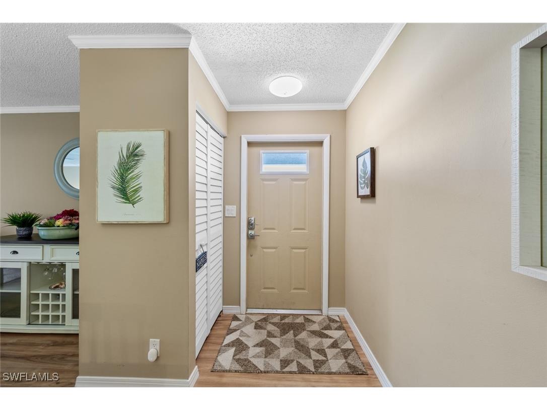 256 Palm Drive #6 Naples FL 34112 225064187 image4