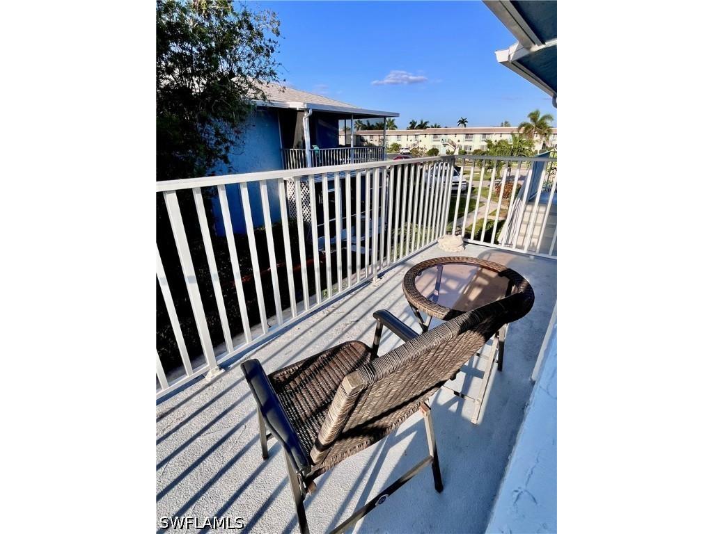 256 Palm Drive #6 Naples FL 34112 226006409 image16