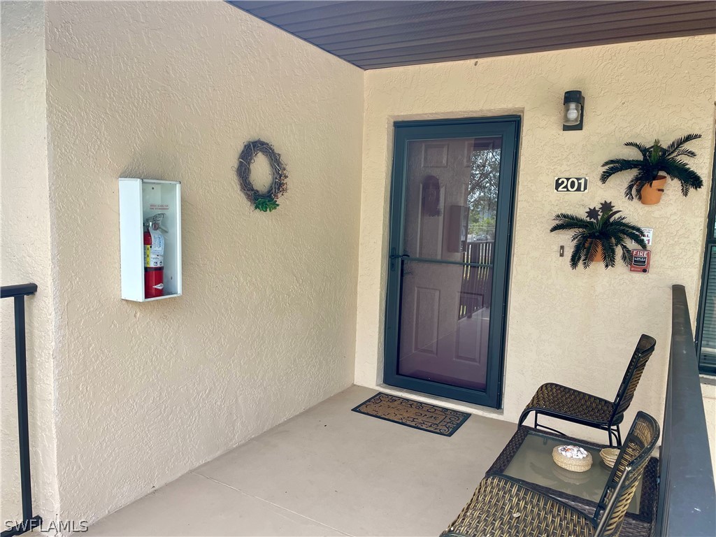 256 Pebble Beach Circle #D-201 Naples FL 34113 222091042 image1