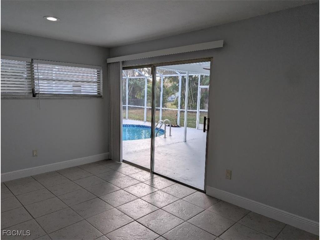 256 SE 46th Terrace Cape Coral FL 33904 2025024897 image8