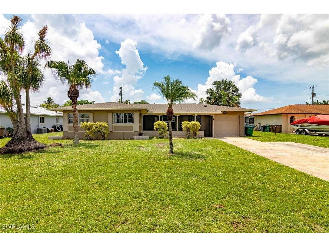 256 SE 46th Terrace Cape Coral FL 33904 225062619 image1
