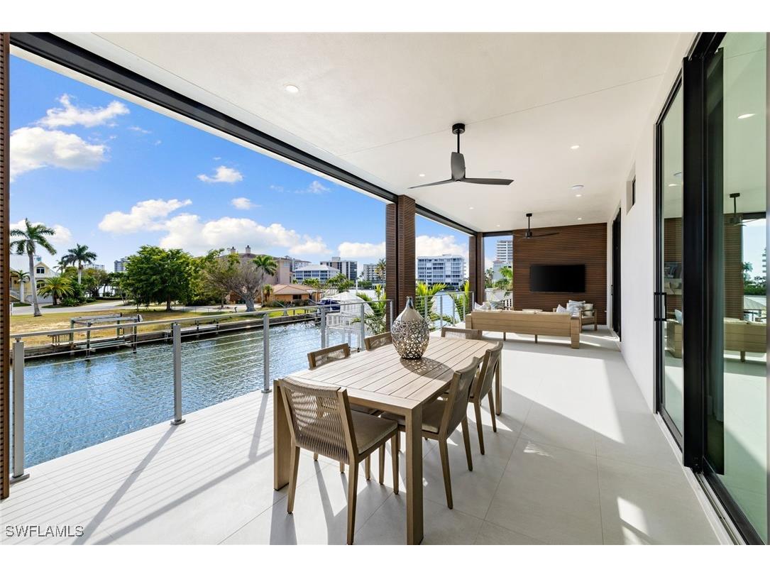 256 Trade Winds Avenue Naples FL 34108 225082558 image16