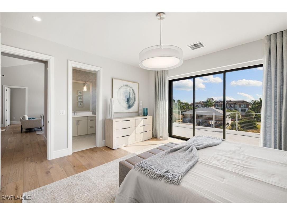 256 Trade Winds Avenue Naples FL 34108 225082558 image33