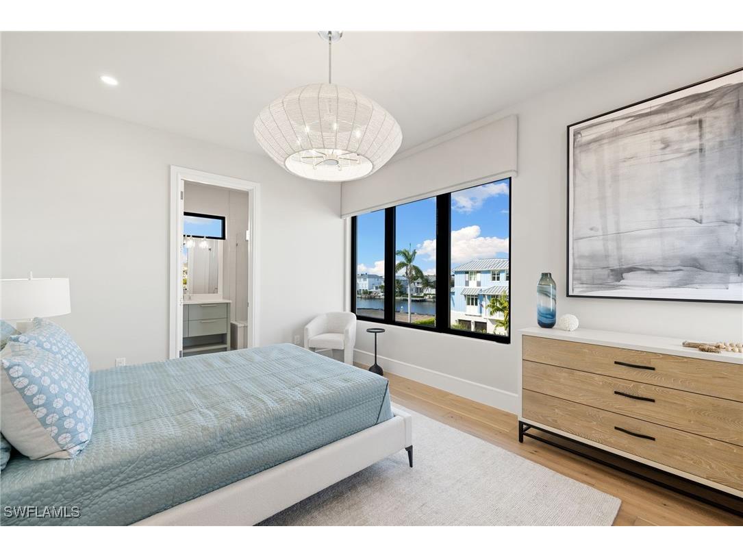 256 Trade Winds Avenue Naples FL 34108 225082558 image38