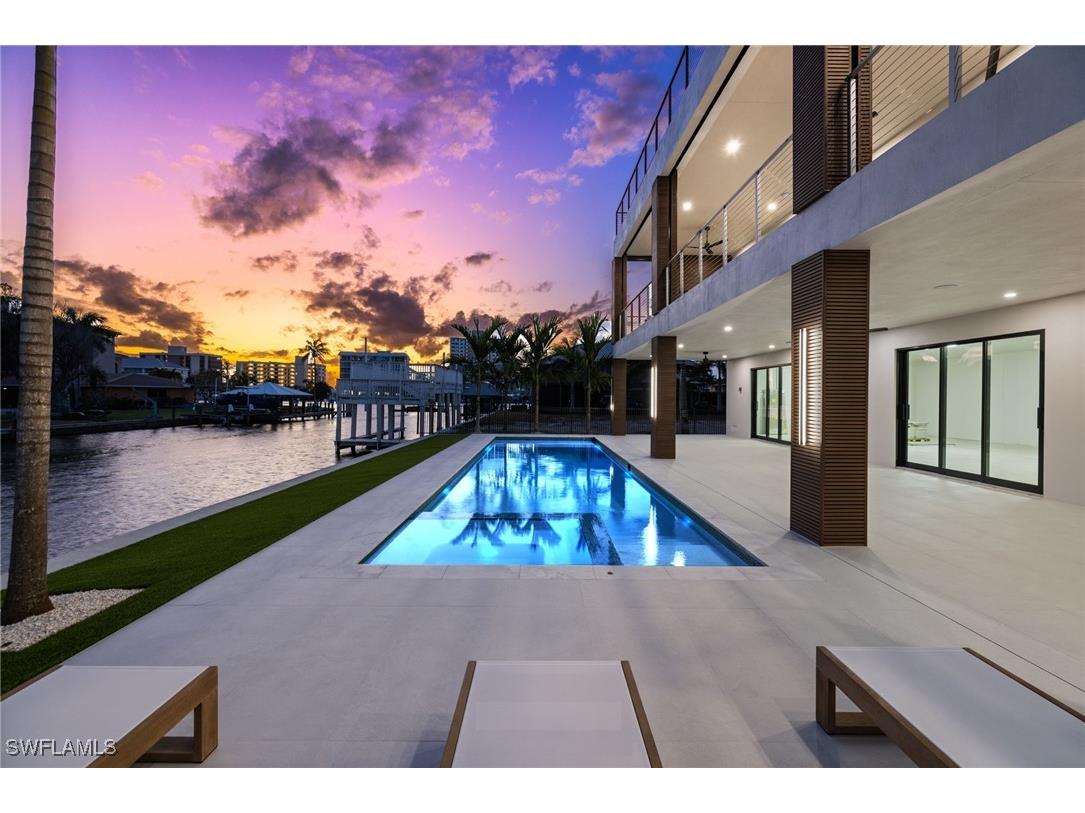 256 Trade Winds Avenue Naples FL 34108 225082558 image4