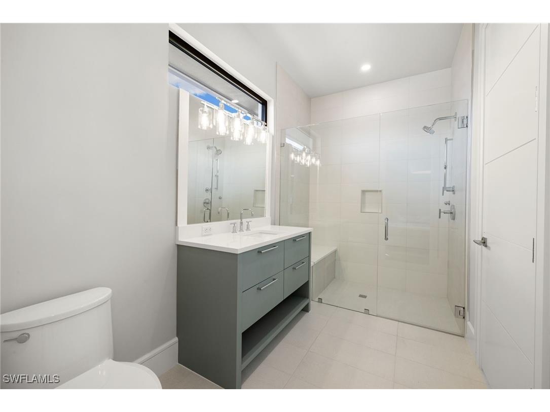 256 Trade Winds Avenue Naples FL 34108 225082558 image40