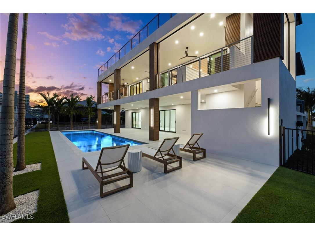 256 Trade Winds Avenue Naples FL 34108 225082558 image41