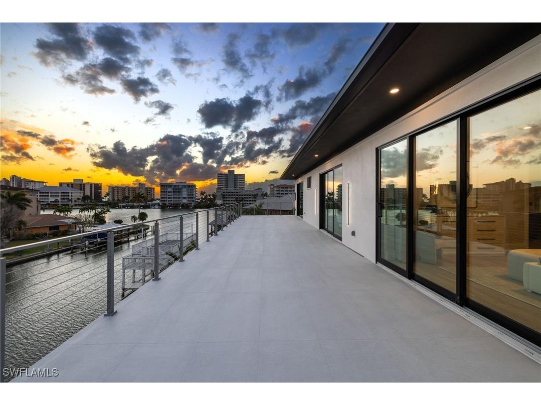 256 Trade Winds Avenue Naples FL 34108 225082558 image42