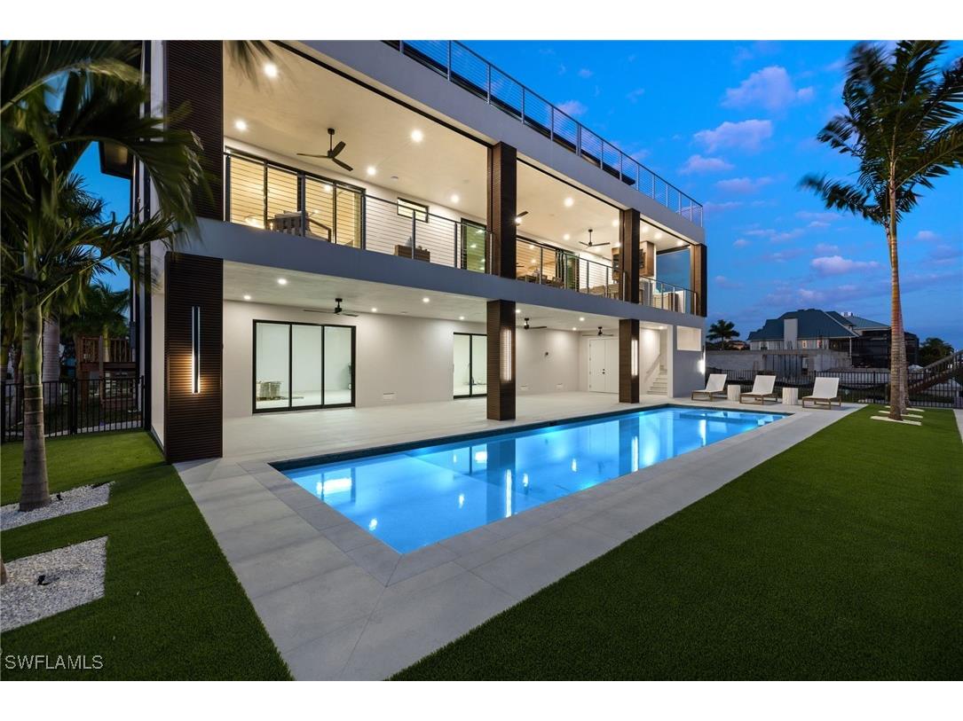 256 Trade Winds Avenue Naples FL 34108 225082558 image46