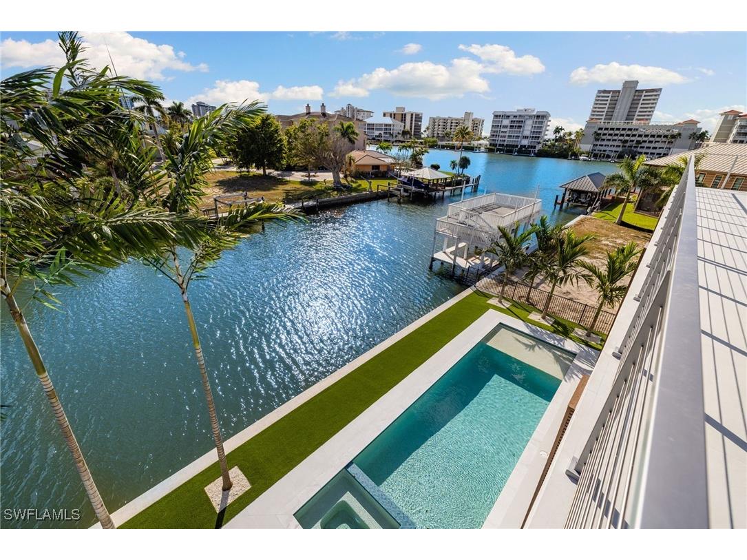 256 Trade Winds Avenue Naples FL 34108 225082558 image48