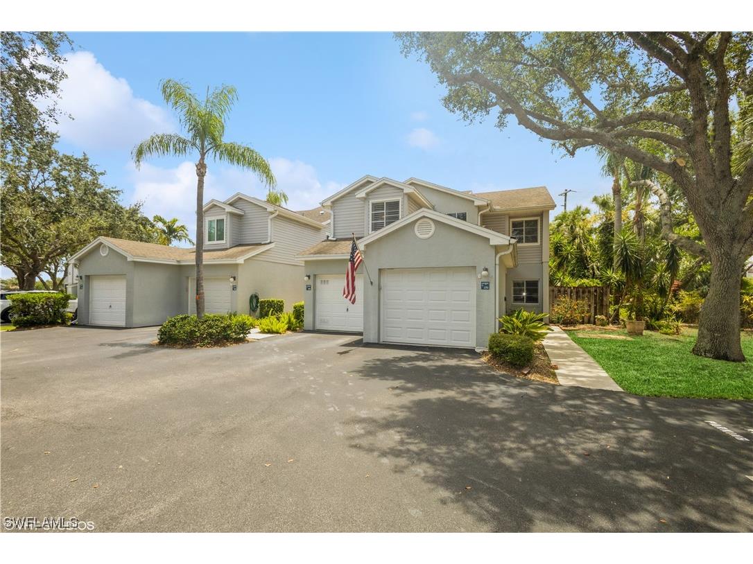 2560 Citrus Lake Drive #V-201 Naples FL 34109 223050504 image1