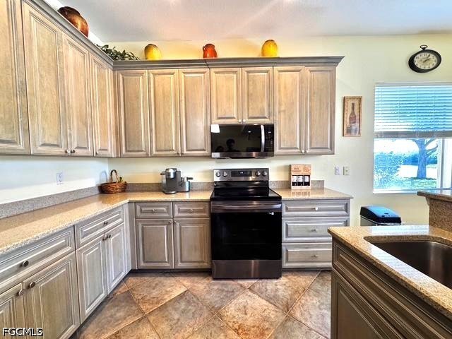 2560 Keystone Lake Drive Cape Coral FL 33909 2026024778 image15