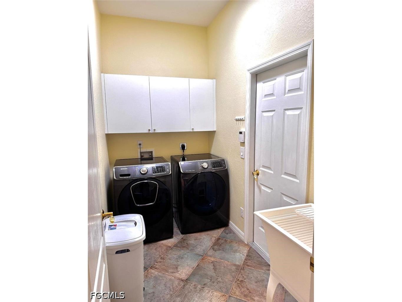 2560 Keystone Lake Drive Cape Coral FL 33909 2026024778 image35