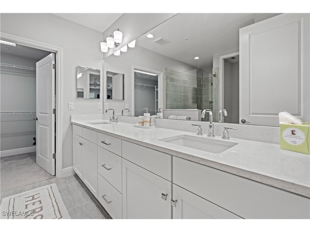 2560 Seychelles Drive #1003 Naples FL 34112 225082767 image9
