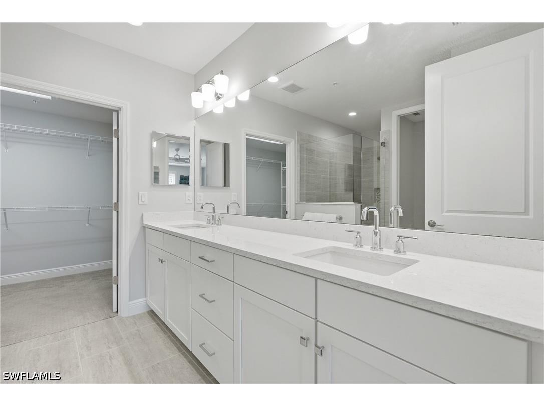 2560 Seychelles Drive #1003 Naples FL 34112 226018187 image12