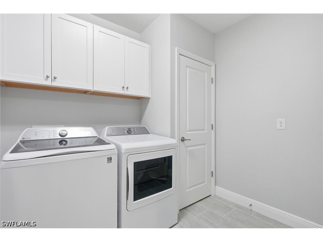 2560 Seychelles Drive #1003 Naples FL 34112 226018187 image17