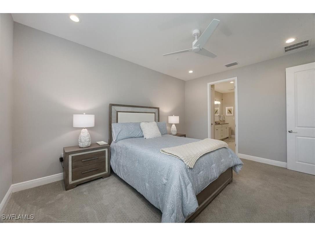 2560 Seychelles Drive #1005 Naples FL 34112 225079949 image19