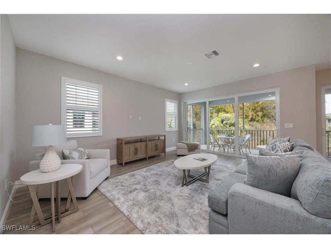 2560 Seychelles Drive #1005 Naples FL 34112 225079949 image6