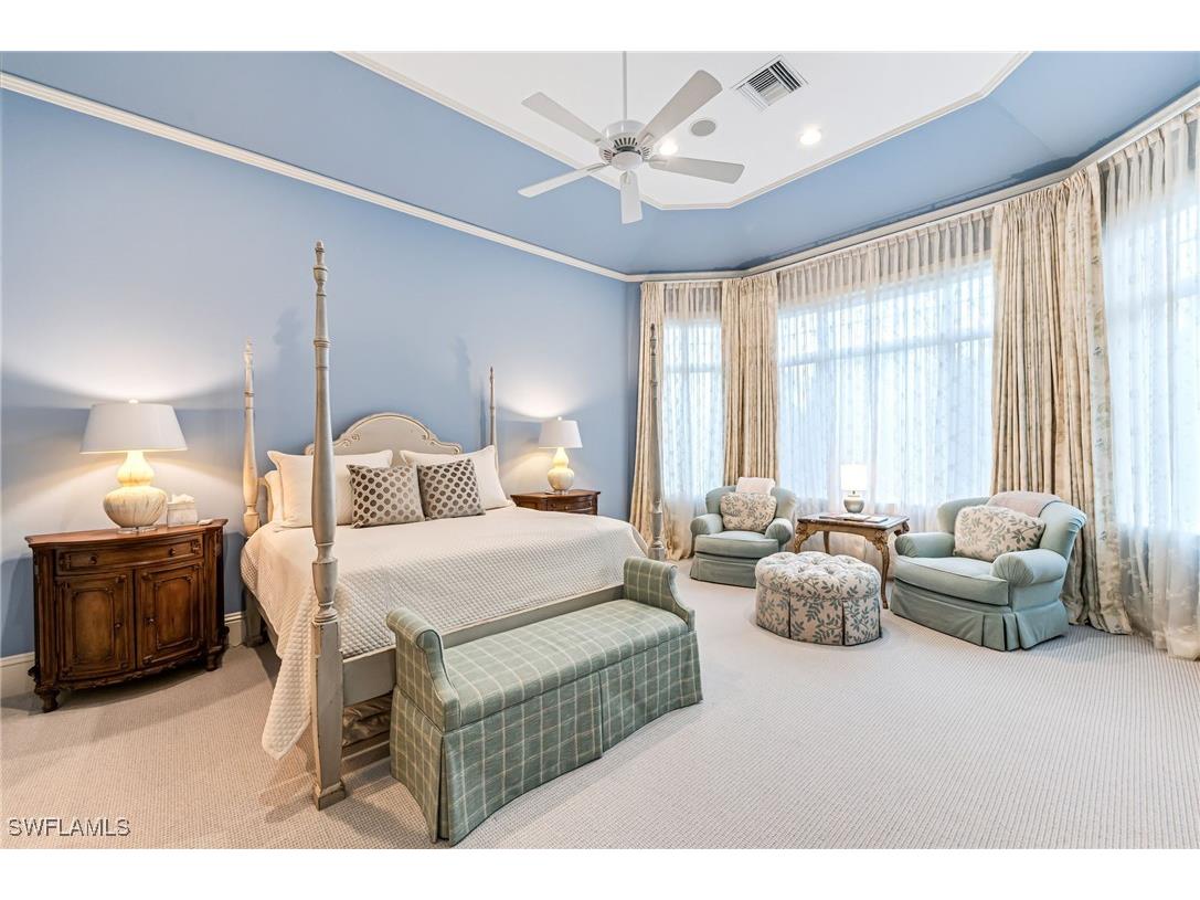 2560 W Half Moon Walk Naples FL 34102 224090608 image20