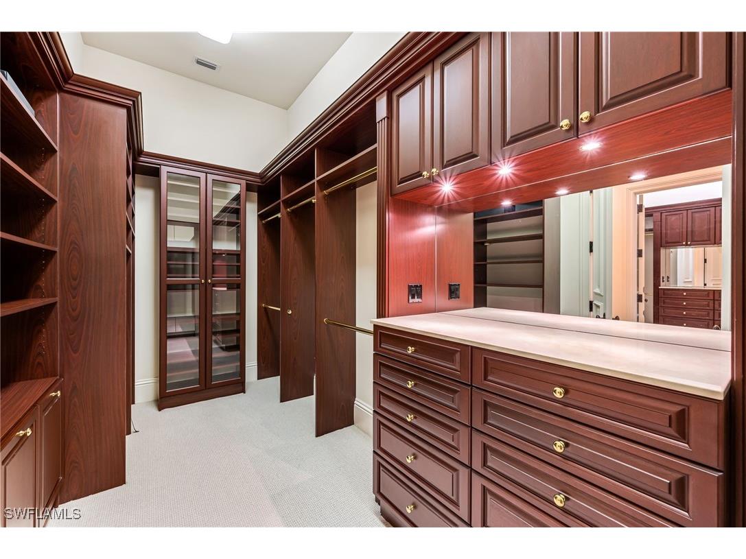 2560 W Half Moon Walk Naples FL 34102 224090608 image23