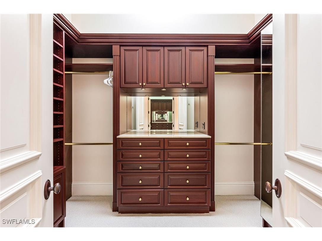 2560 W Half Moon Walk Naples FL 34102 224090608 image24