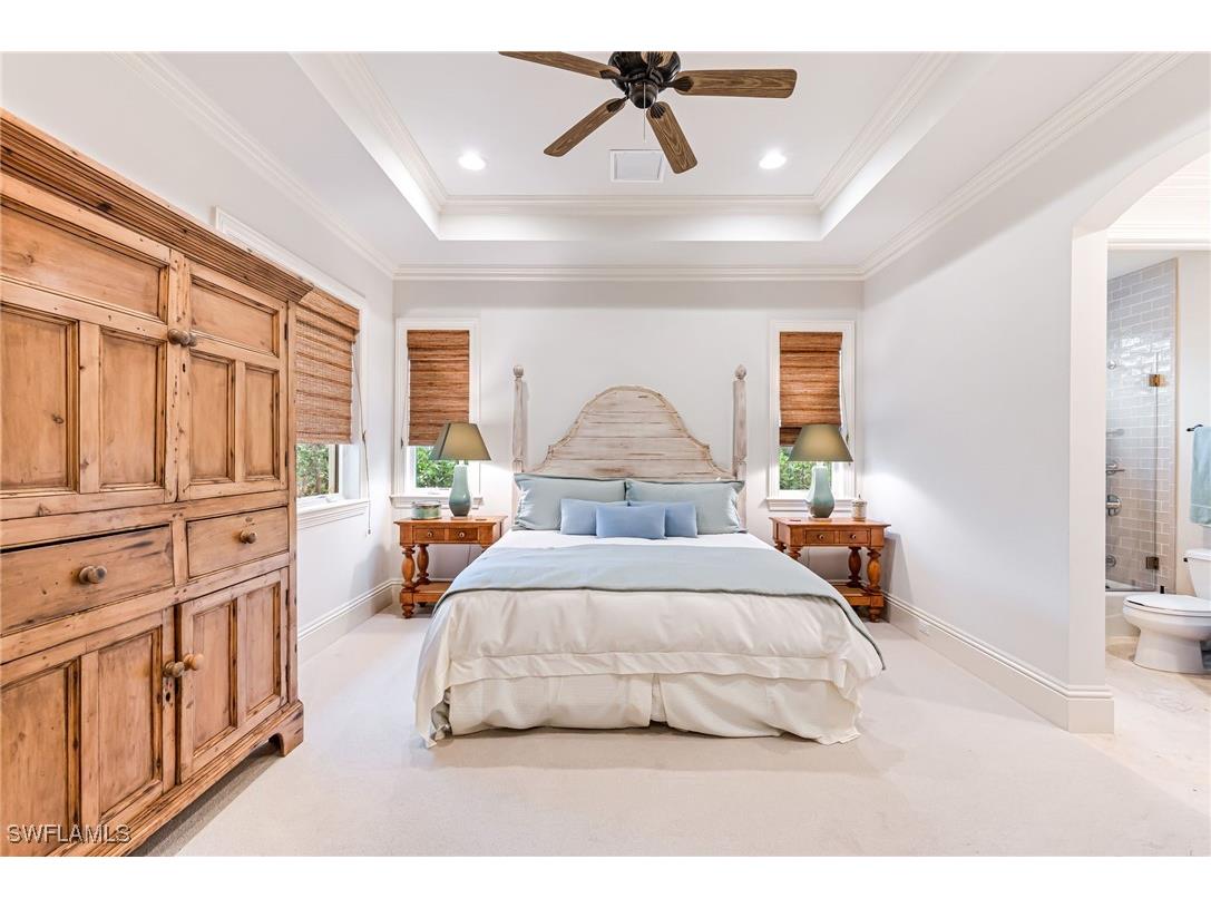 2560 W Half Moon Walk Naples FL 34102 224090608 image30