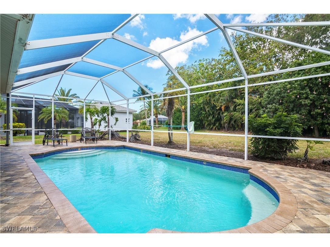 25600 Springtide Court Bonita Springs FL 34135 224050163 image1
