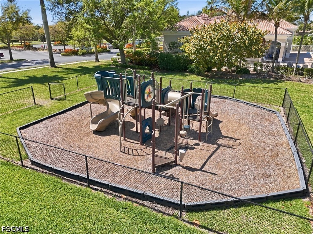 2561 Deerfield Lake Court Cape Coral FL 33909 2026013913 image37