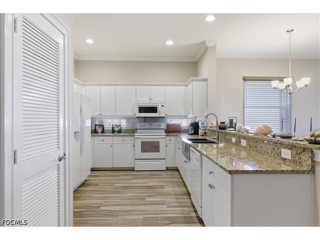2561 Deerfield Lake Court Cape Coral FL 33909 2026013913 image9