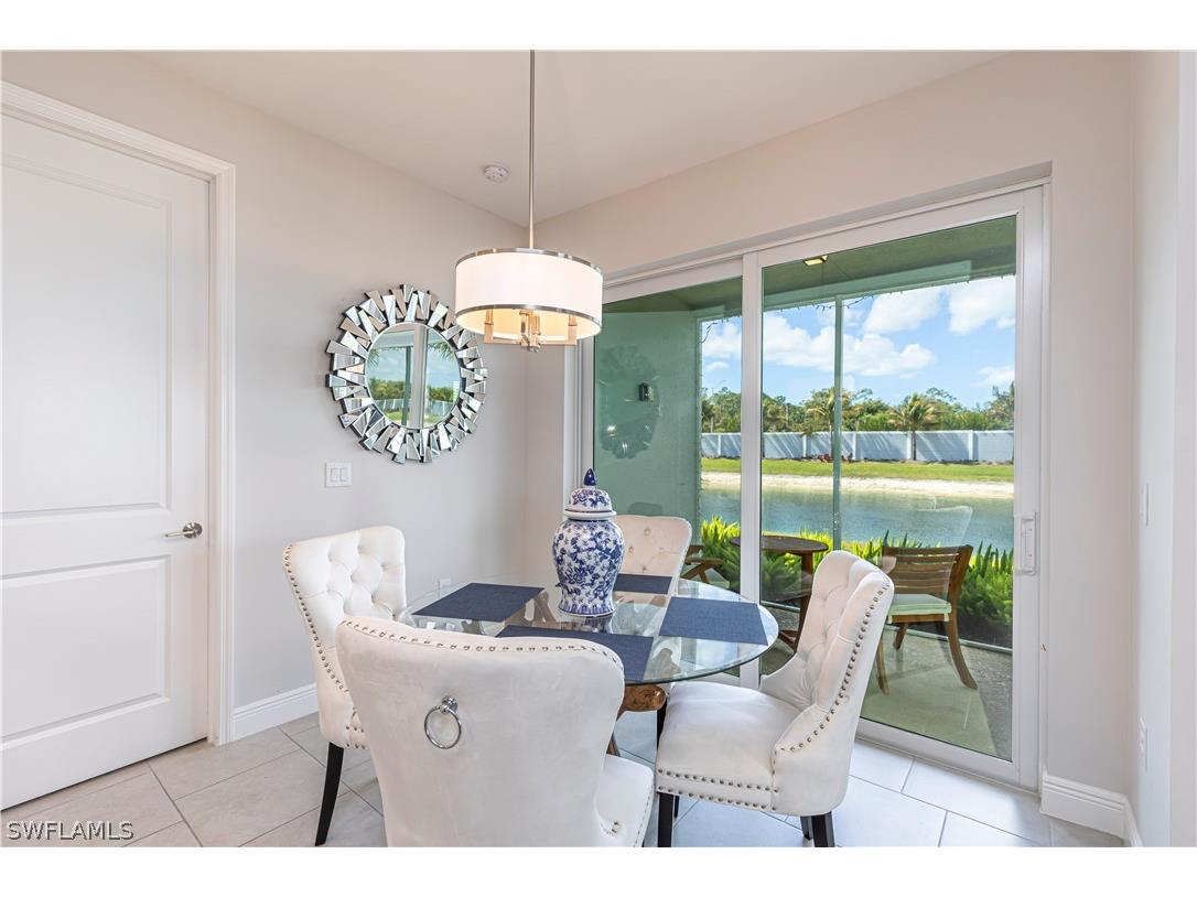2561 Seychelles Drive #304 Naples FL 34112 226009284 image16