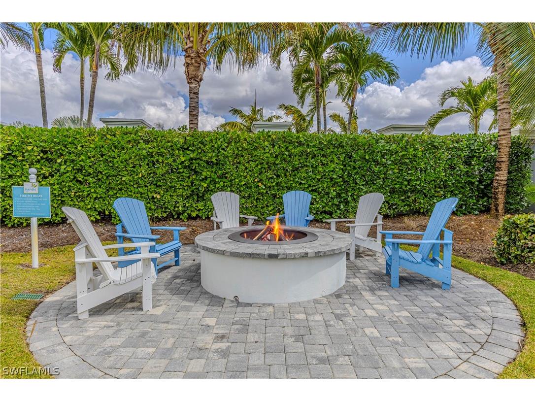 2561 Seychelles Drive #304 Naples FL 34112 226009284 image33