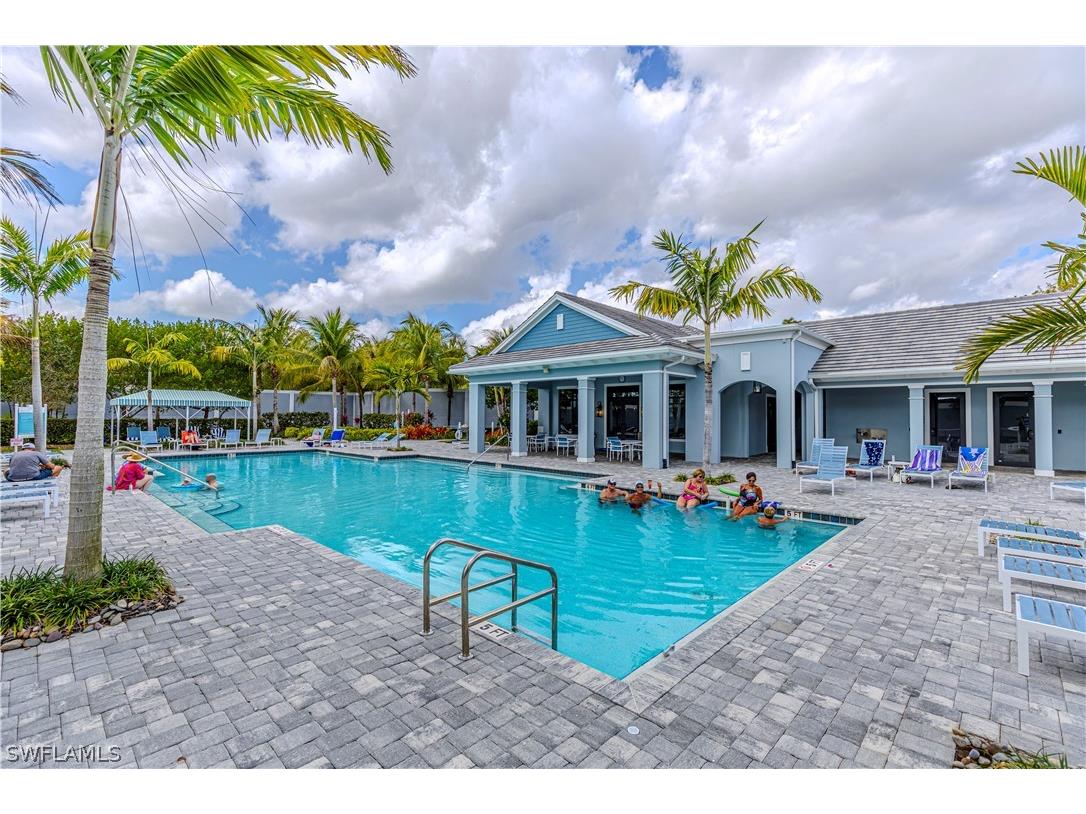2561 Seychelles Drive #304 Naples FL 34112 226009284 image34
