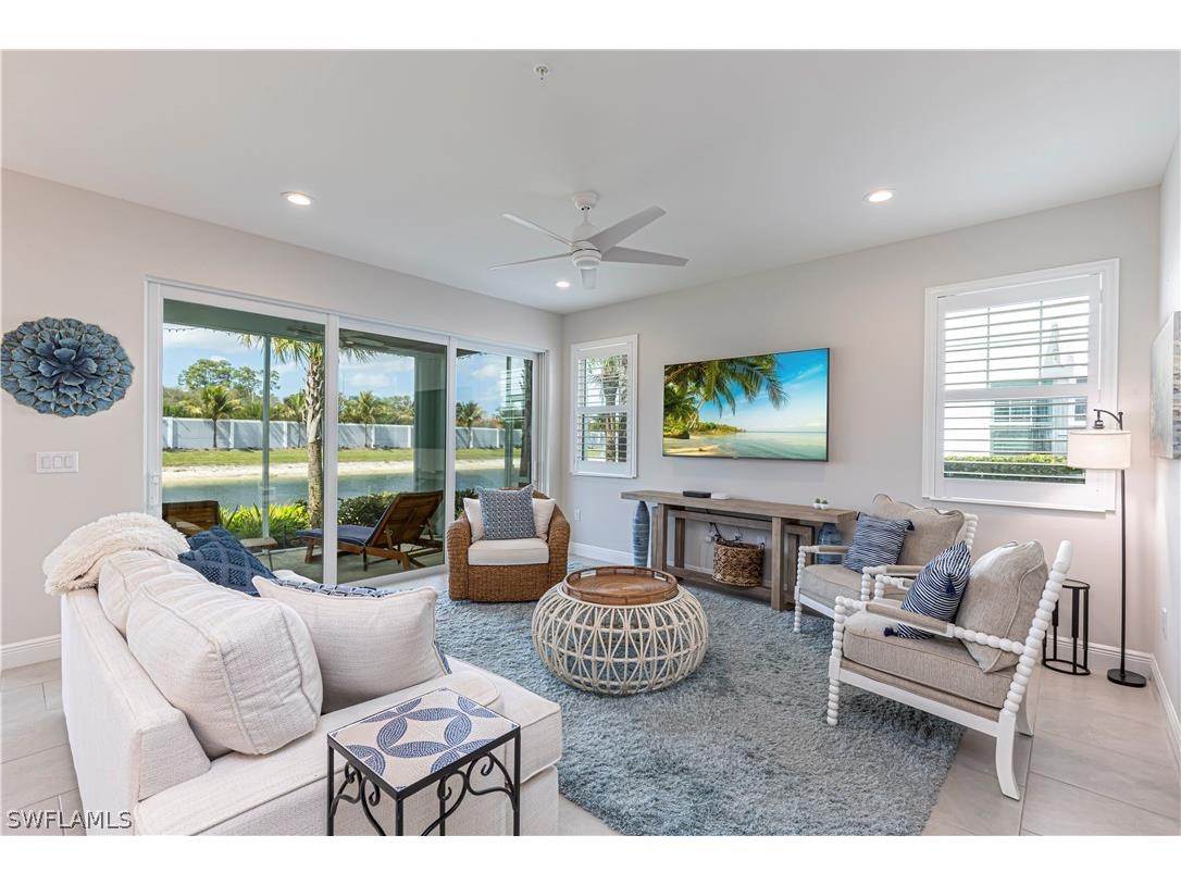 2561 Seychelles Drive #304 Naples FL 34112 226009284 image9