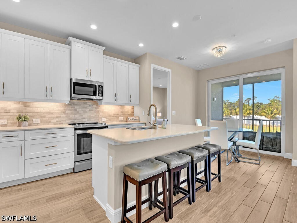 2561 Seychelles Drive #308 Naples FL 34112 226014842 image1