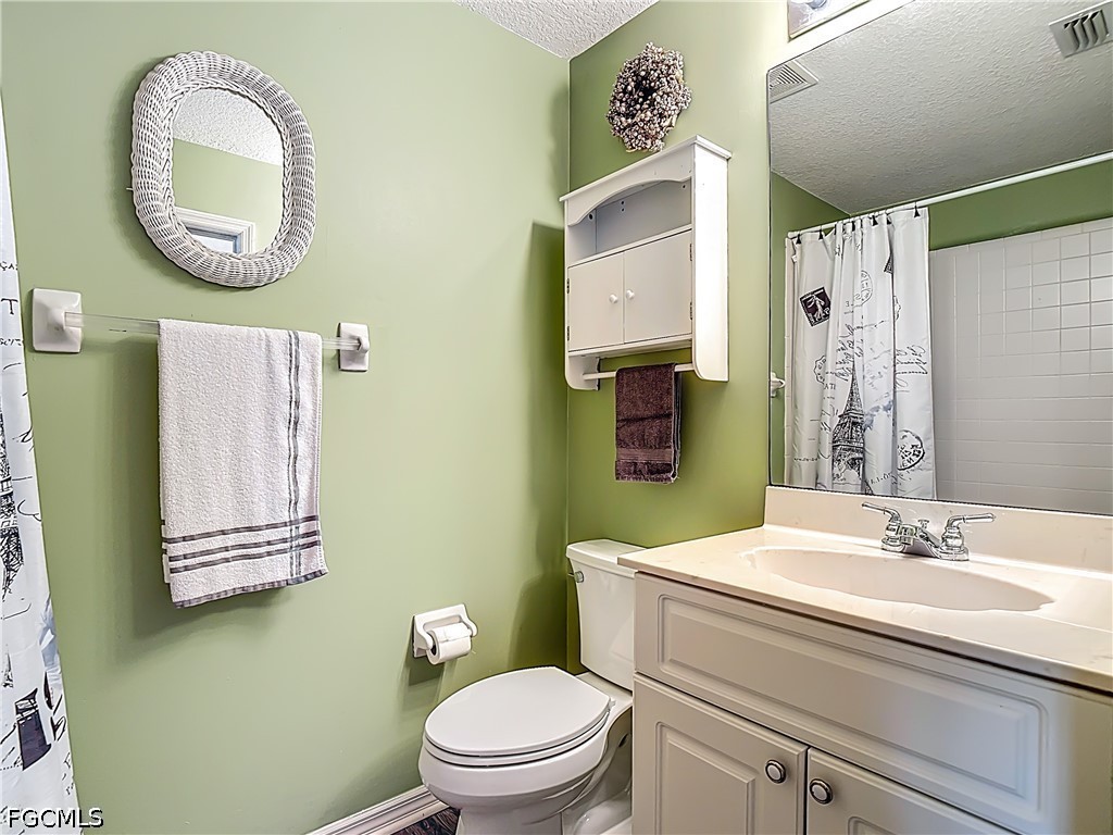 2561 Valparaiso Boulevard North Fort Myers FL 33917 2026013205 image21