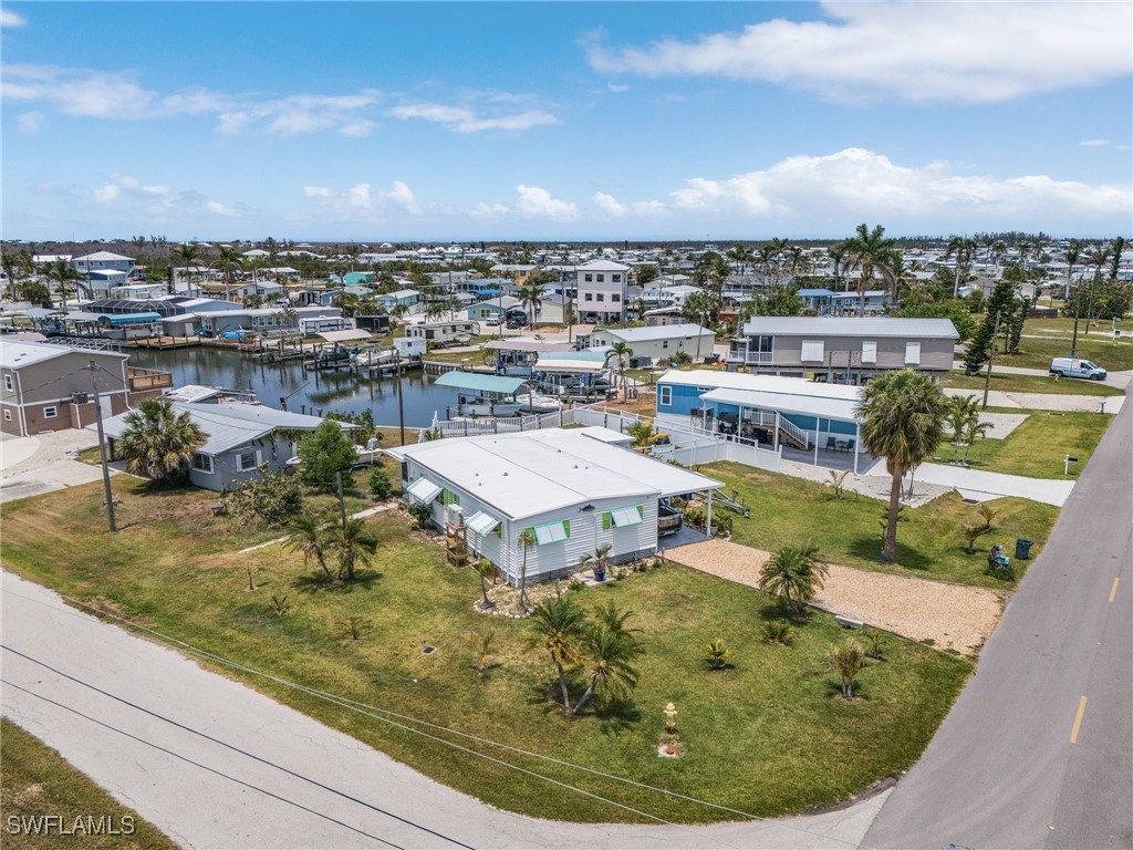 2561 York Road Saint James City FL 33956 225045234 image1