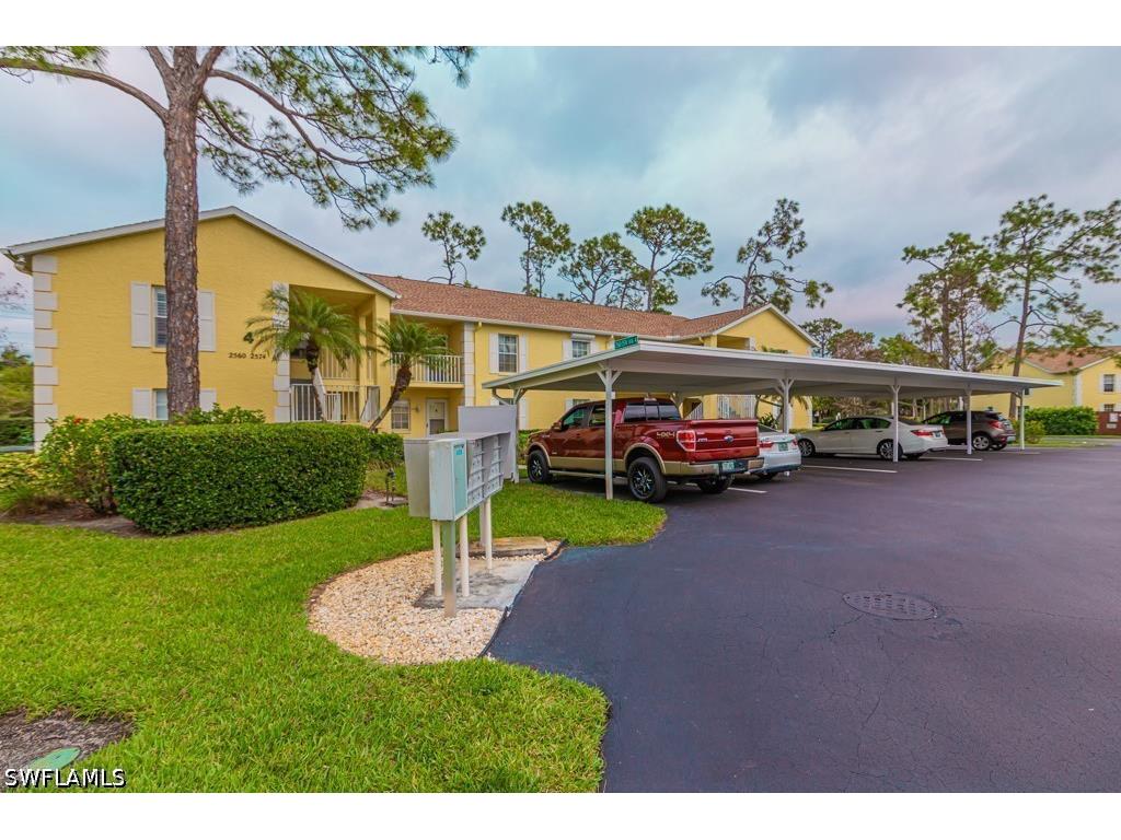 2562 Kings Lake Boulevard Naples FL 34112 226022742 image1