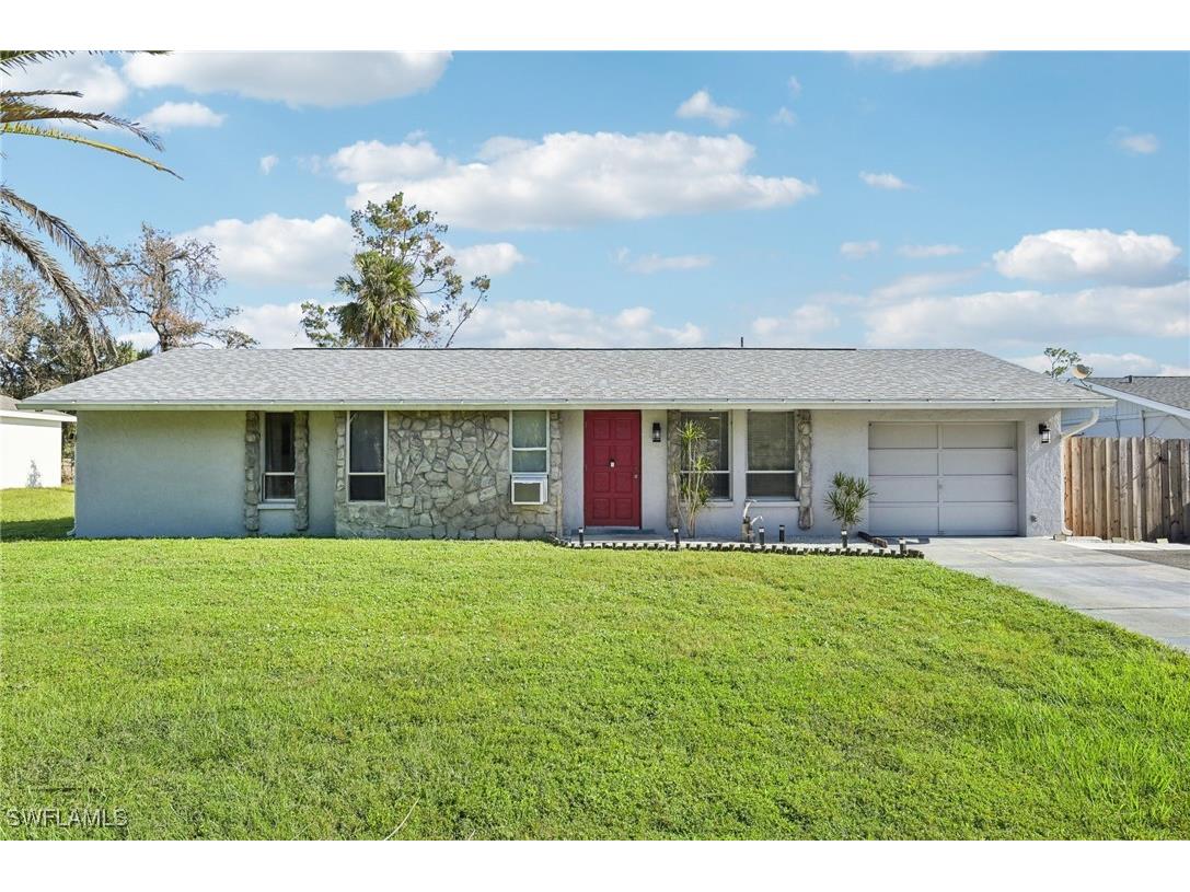 2562 Lakeshore Circle Port Charlotte FL 33952 224085423 image1